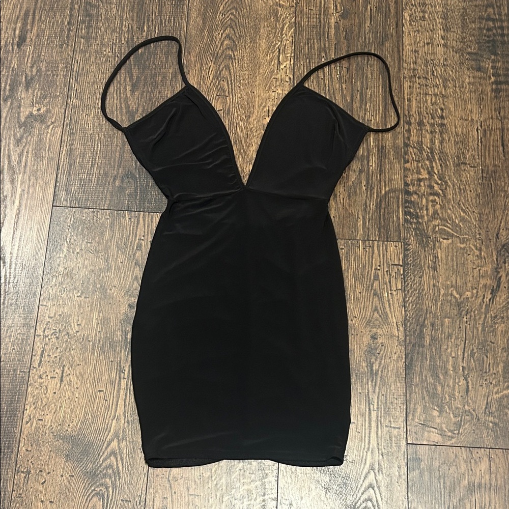 PrettyLittleThing “Black Slinky Thong Detail Ruched Bum Bodycon Dress”